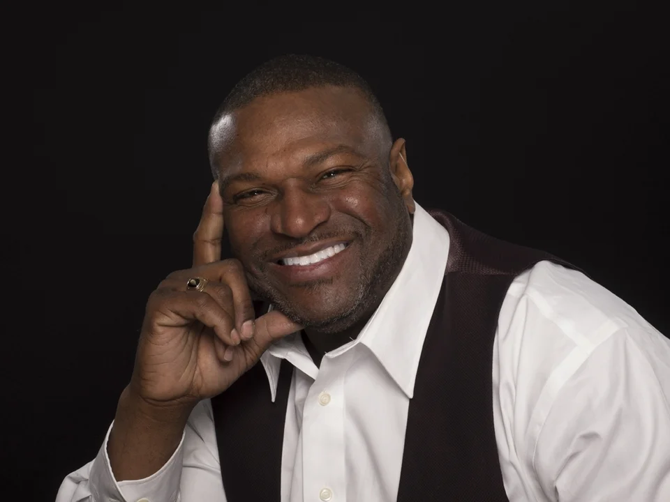 MJ170259_FB_01.jpg