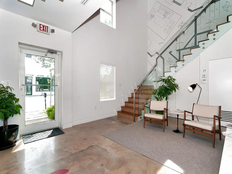 Stambul USA Offices