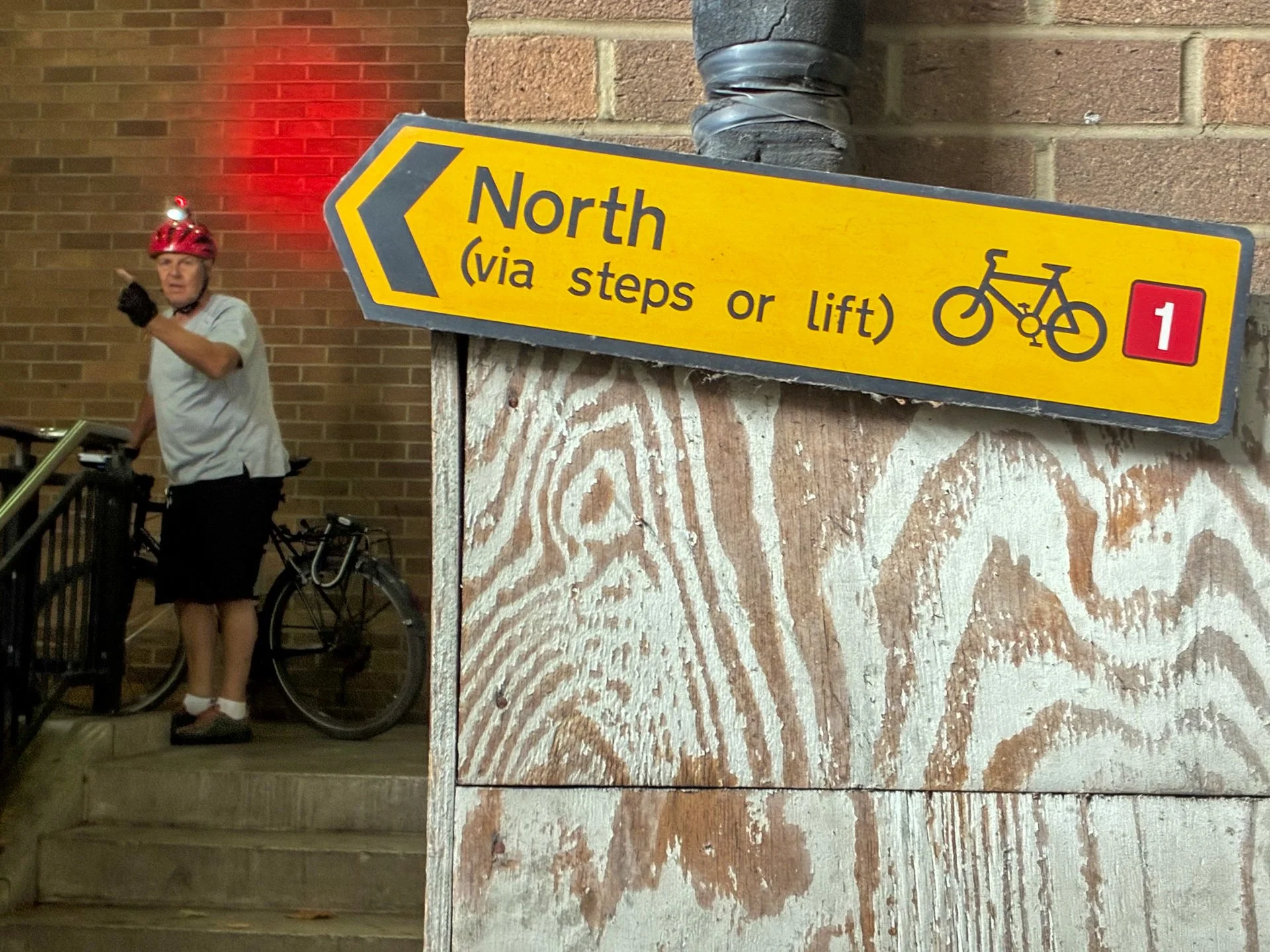 Part of the trans-Europe cycle superhighway. Discuss.