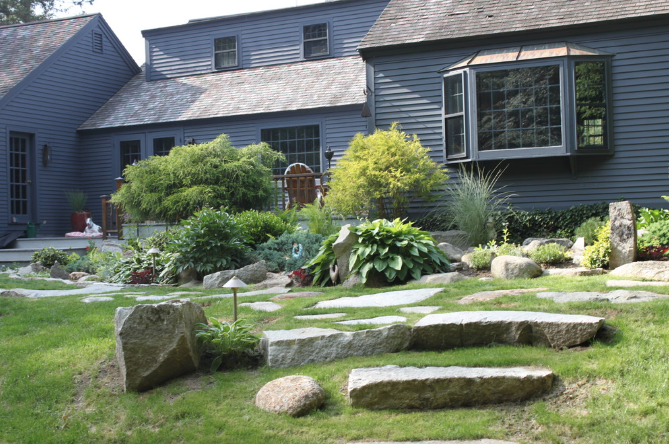 Laconia, NH top landscaper for landscape design