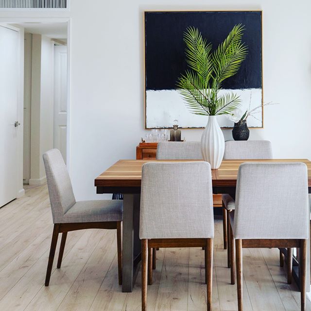 #contrast #interiordesign #homestaging #interiordesigner #fixerupper #culvercity