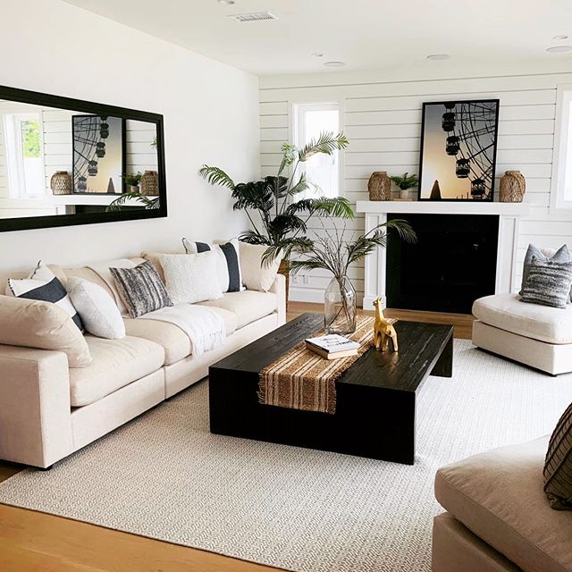 Gorgeous new construction home staged@by @nextlevelhomedesign. For listing information contact @homesbylimor #forsale #homestaging #realestate