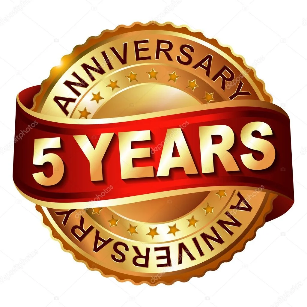 Episode 257: Who's Tweeting "Five Years of the Roach"
