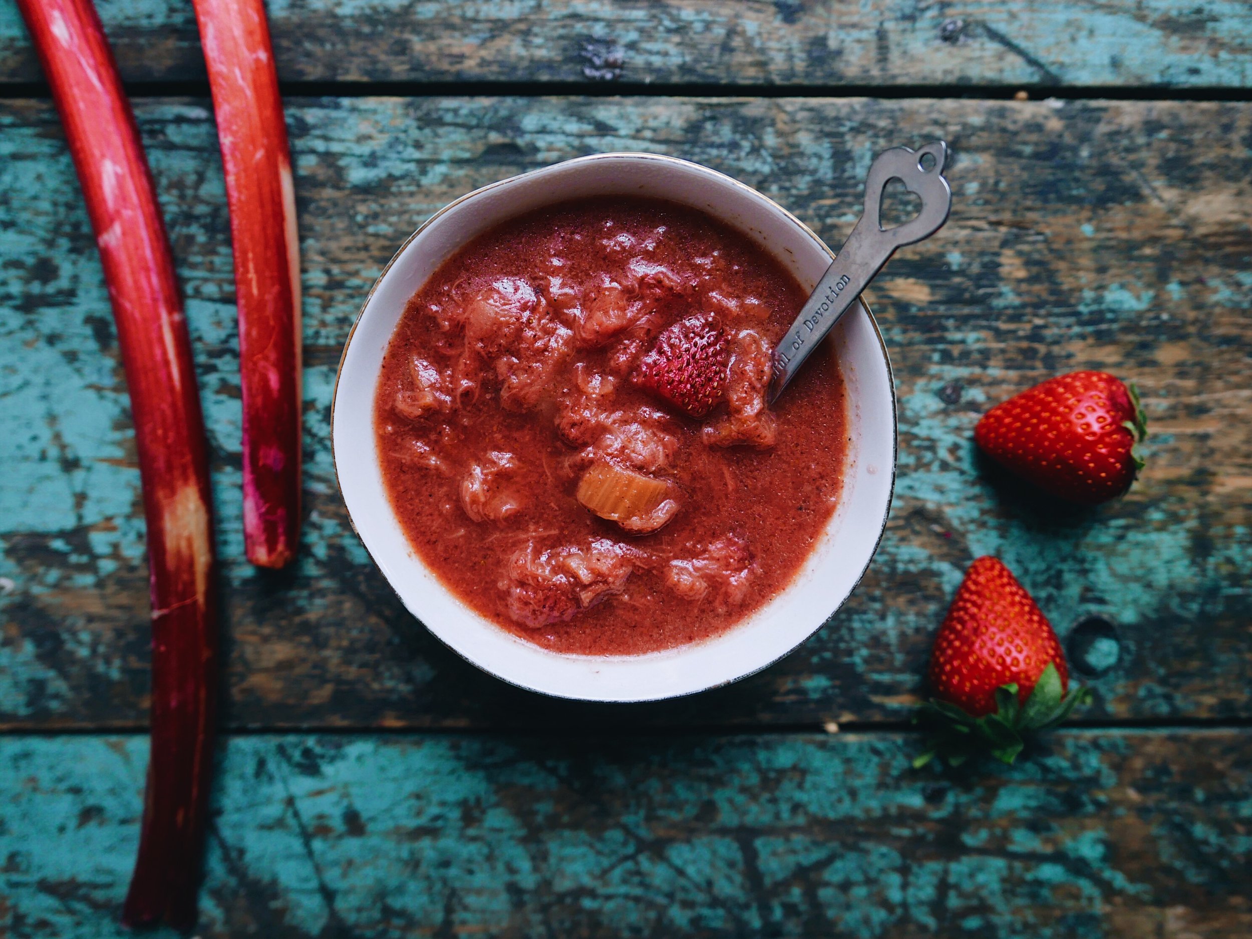 fresh strawberry and rhubarb compote 🍓