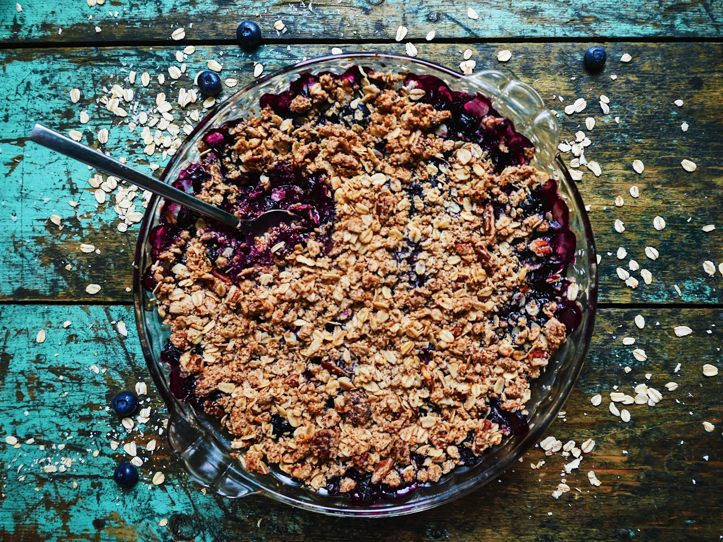 blueberry pecan crumble