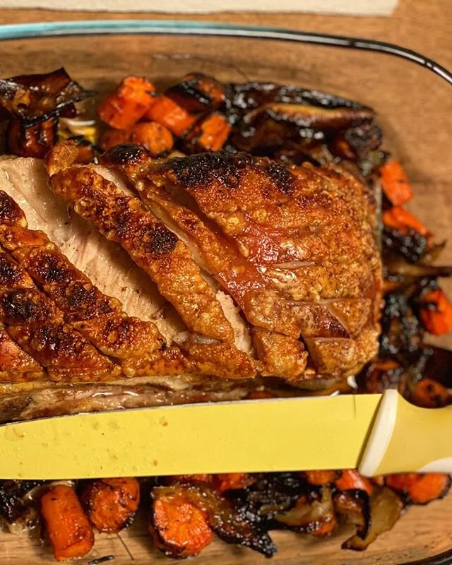 Dinner, and where it came from.

Always strong believers in showing our kids where their food comes from, we went to Chypraze Farm to visit the roaming animals, as well as picking up a brisket and this piece of pork belly, which went into the the ove