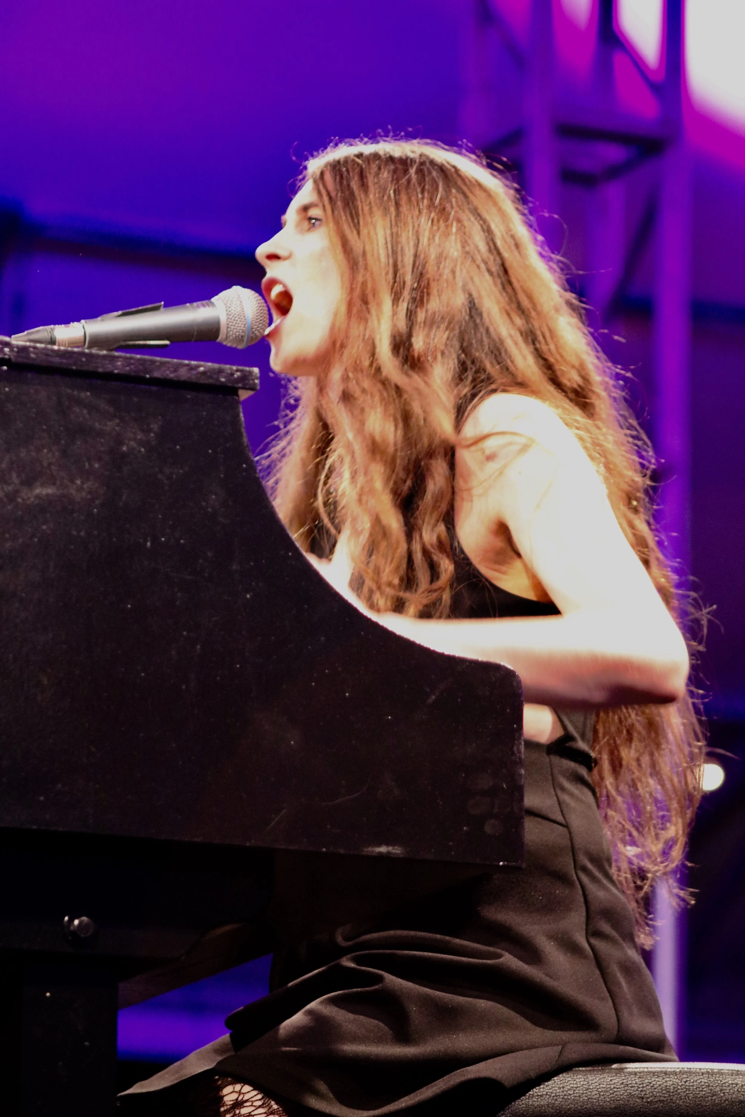 Dueling Pianos