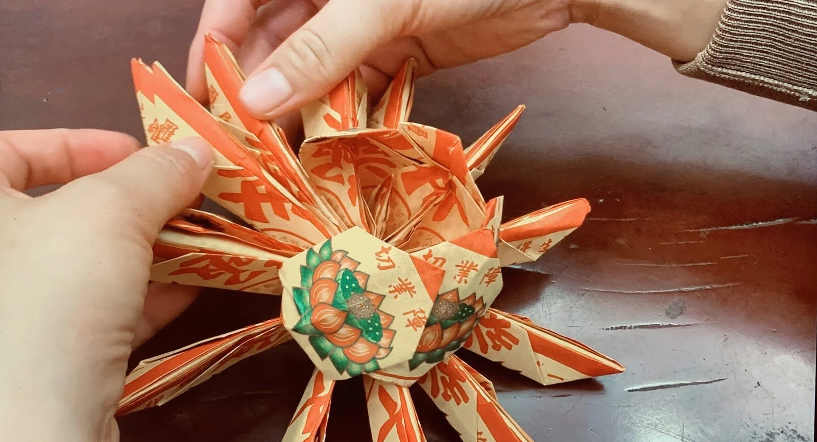 flora kao sutra 1.jpg