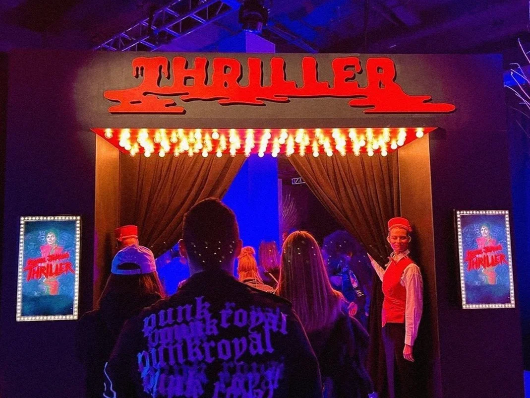 Thriller_40_Square_Portfolio__0007_Baxy_thriller_marquee.png