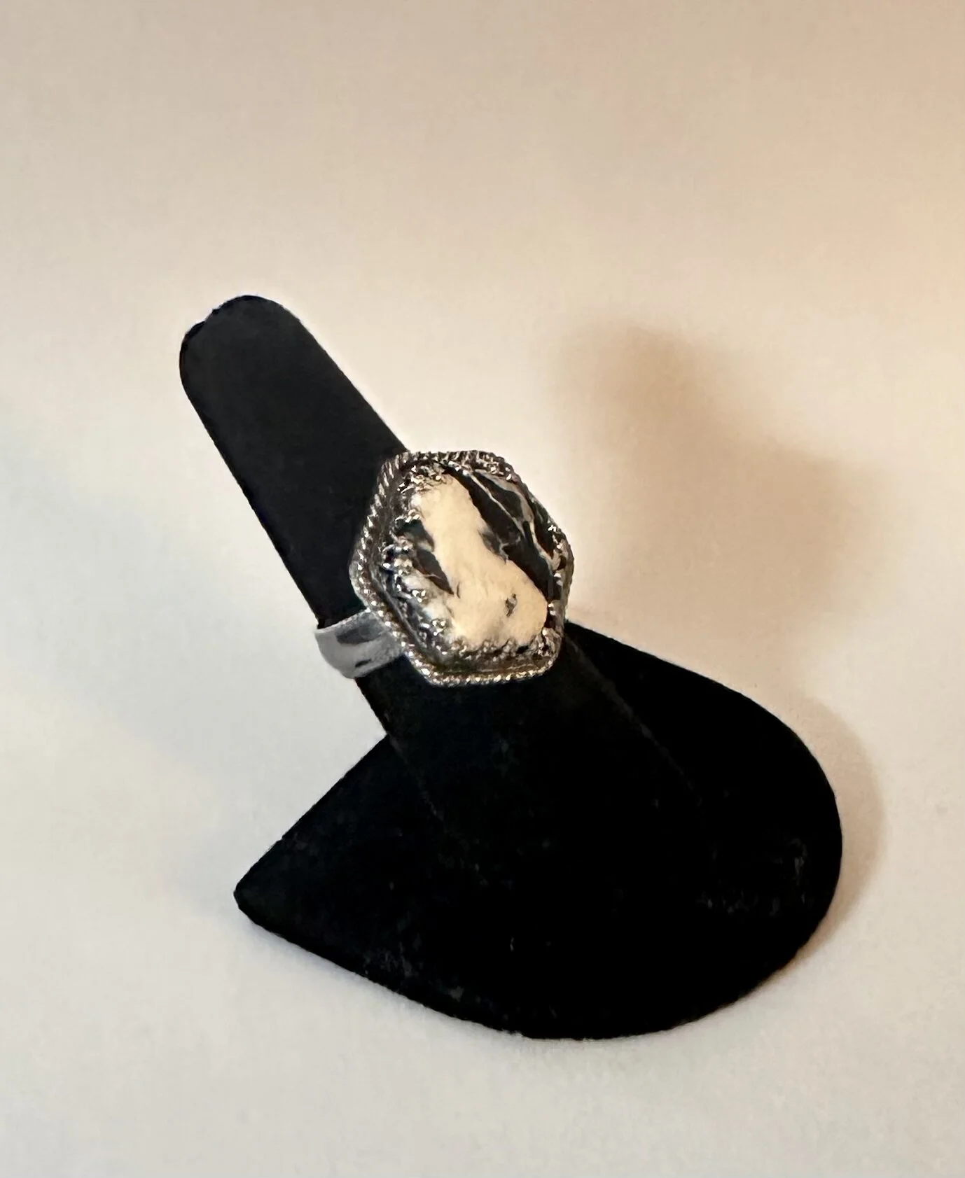 4907D6B2-C7D8-4D08-9F1C-5866DCD8B66F