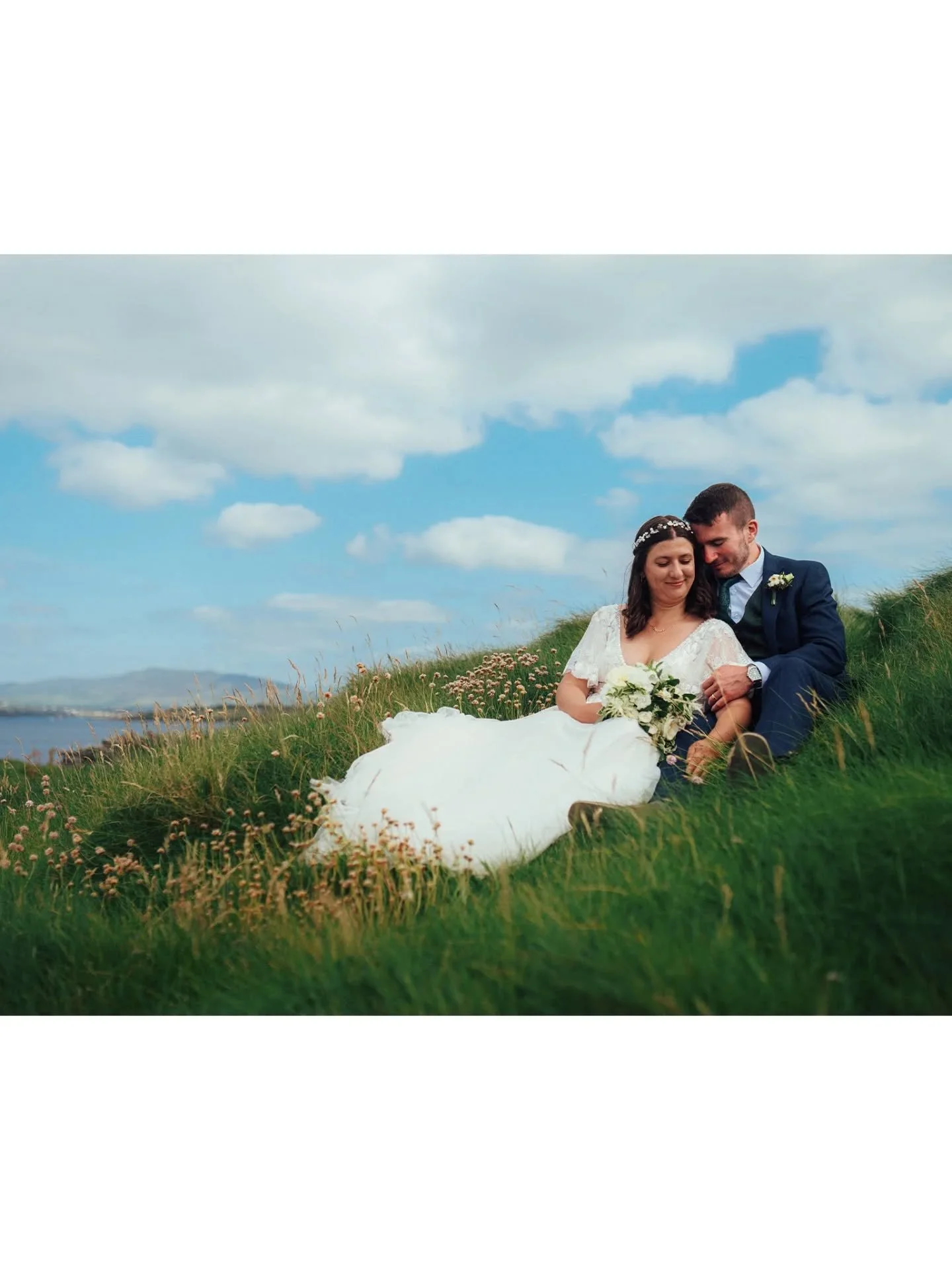 Laura &amp; Paudie 💙

Venue: @royalvalentia1833 
Hair: @mayersstylehouse 
Flowers: @divinebloomskerry