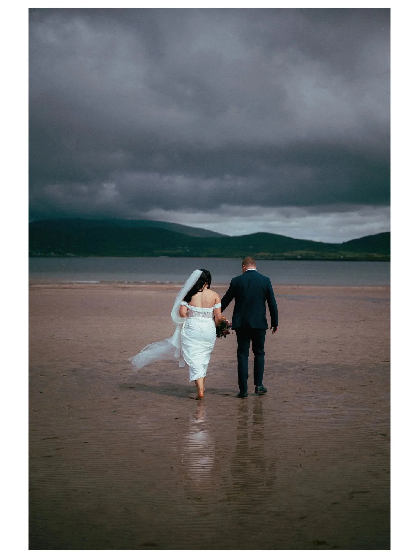 Ciara &amp; Colm 💙 

Venue: @dingleskellighotel 
Videographer: @dtweddingfilms 
Makeup: @makeupbymaeve1 
Hair: @mairejohnsonbridalhairstylist_ 
Flowers: @flowersbyjen 
Music: @siobhangriffinmusic