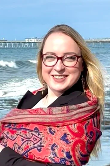 Anastasia Steele, ACSW