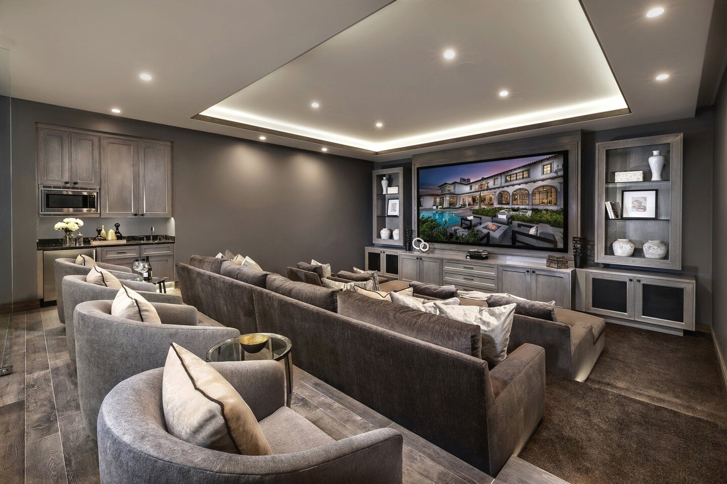 You can curl up in your very own private theater where they always play the perfect show on your schedule.  Interior Design: @smdainc Architect: @oatmanarchitects