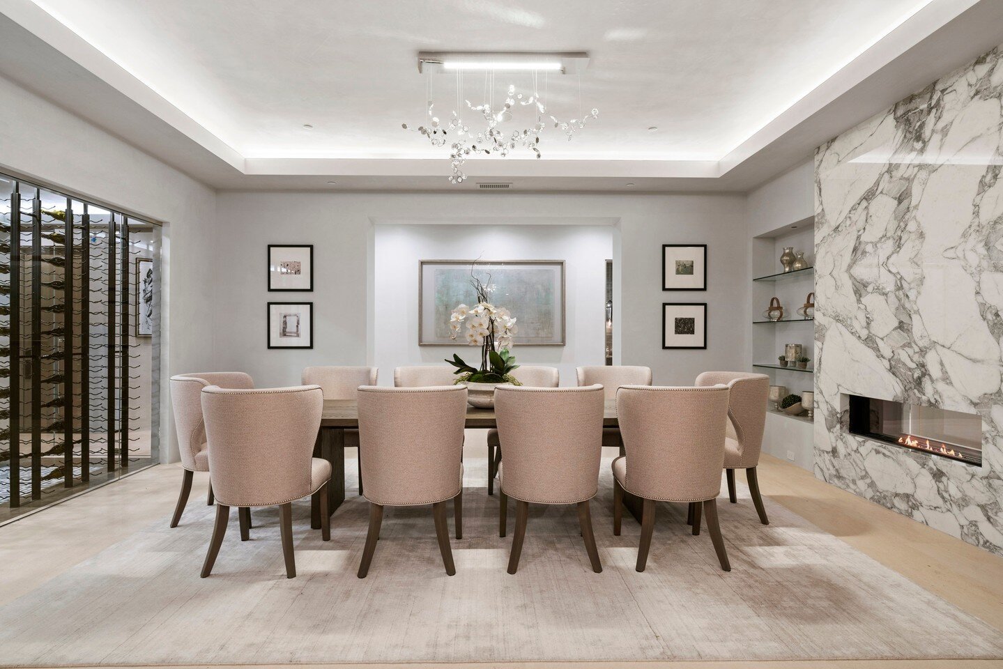 Breaking bread together allows us to reconnect with family and friends.  Is your dining room ready?  Design: @SMDAinc