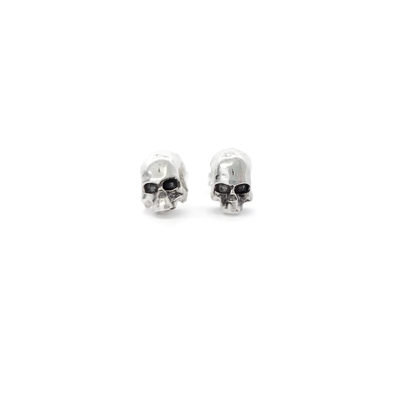 DANI195-ss-med-sull-studs-5mm-3.webp