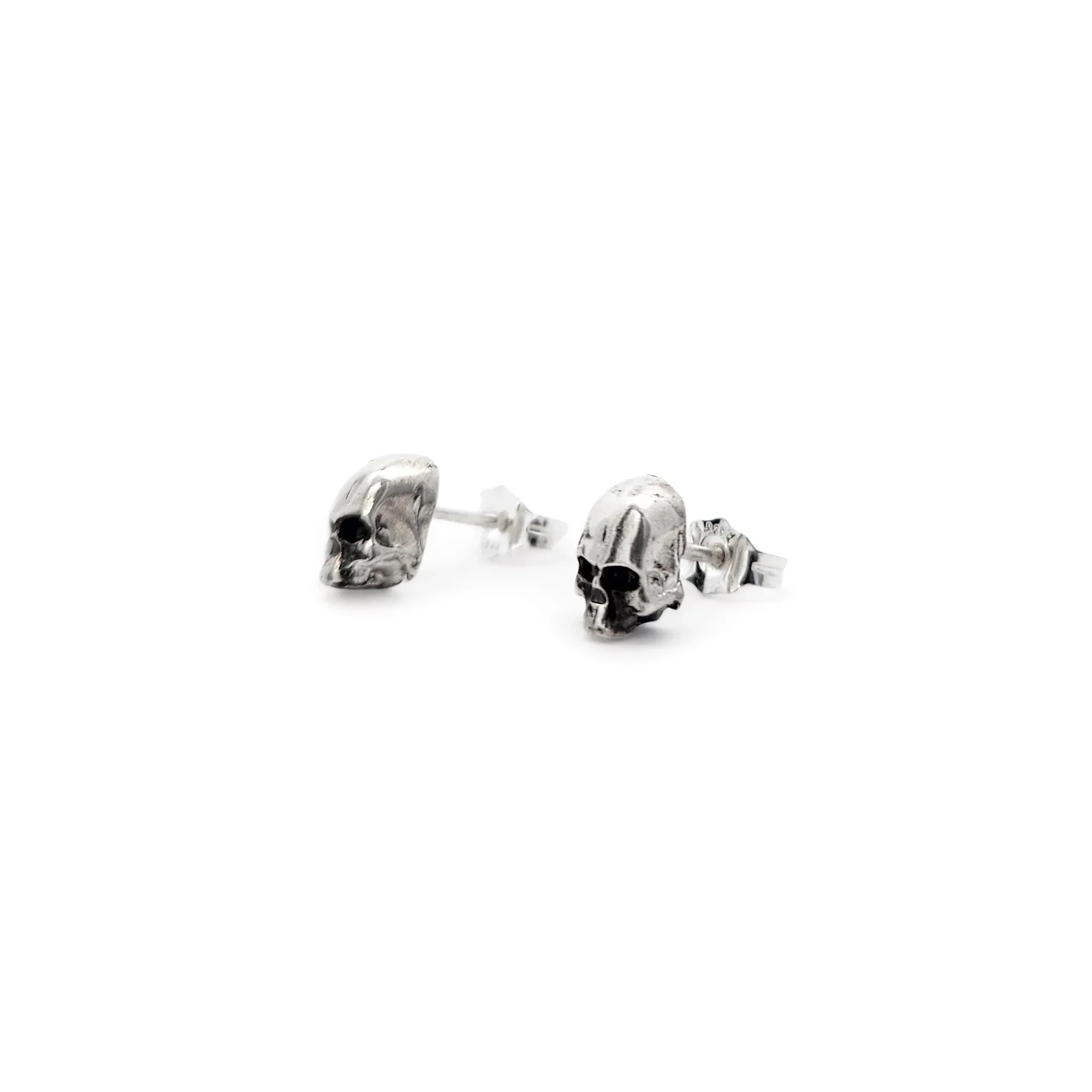 DANI195-ss-med-sull-studs-5mm-4.webp