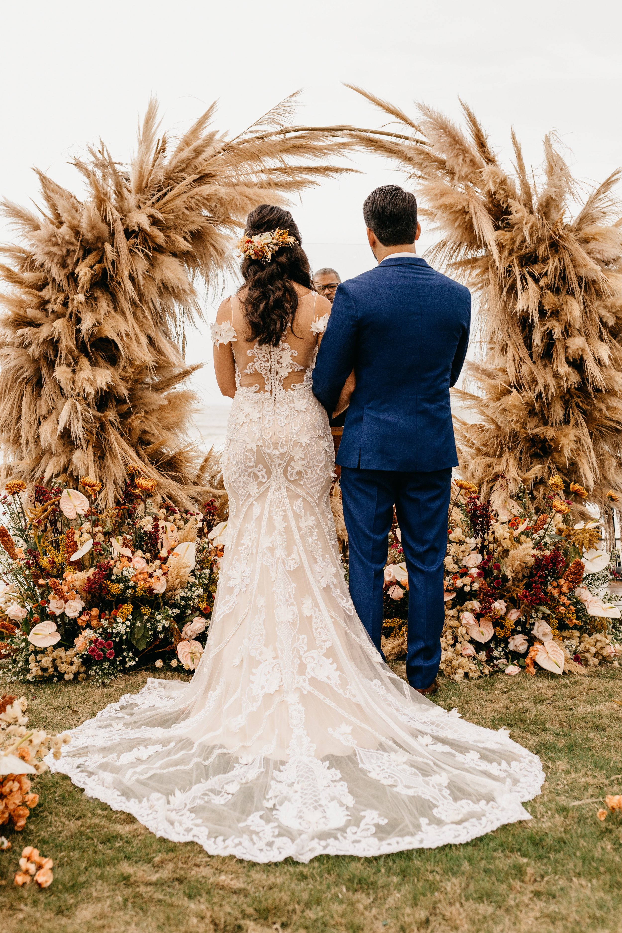 Everything You Need to Know About Planning the Ideal Wedding Ceremony —  Mixbook Inspiration