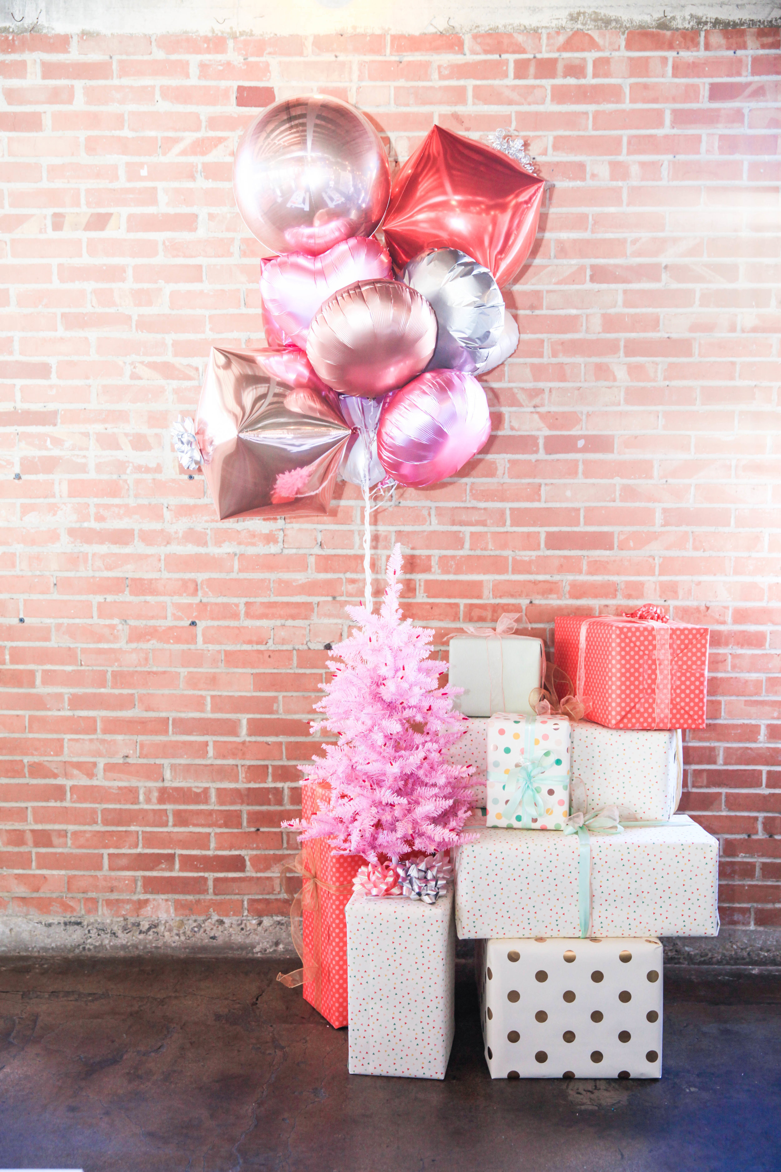 Gift Boxes + Balloons Decor (1).jpg