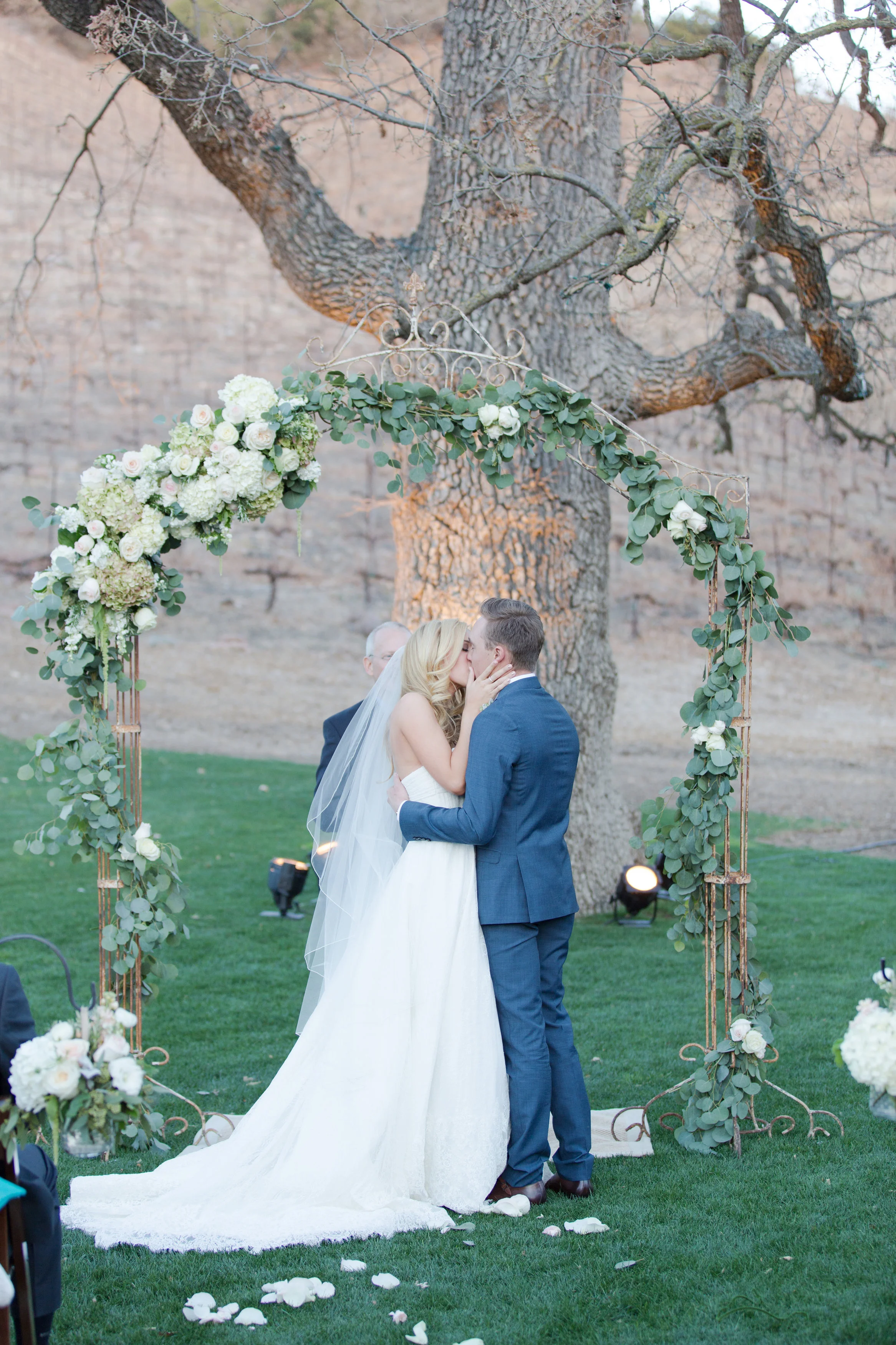 Vintage Arch from Party Pleasers