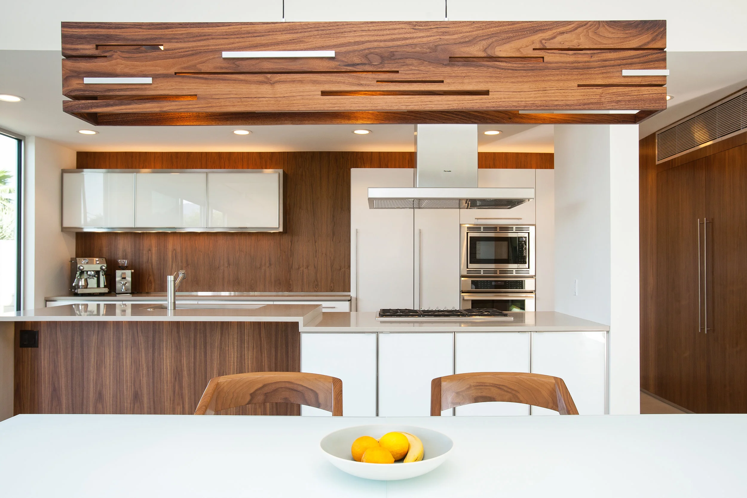 O2 Architecture Shown: Cerno x Desiron Aeris Pendant