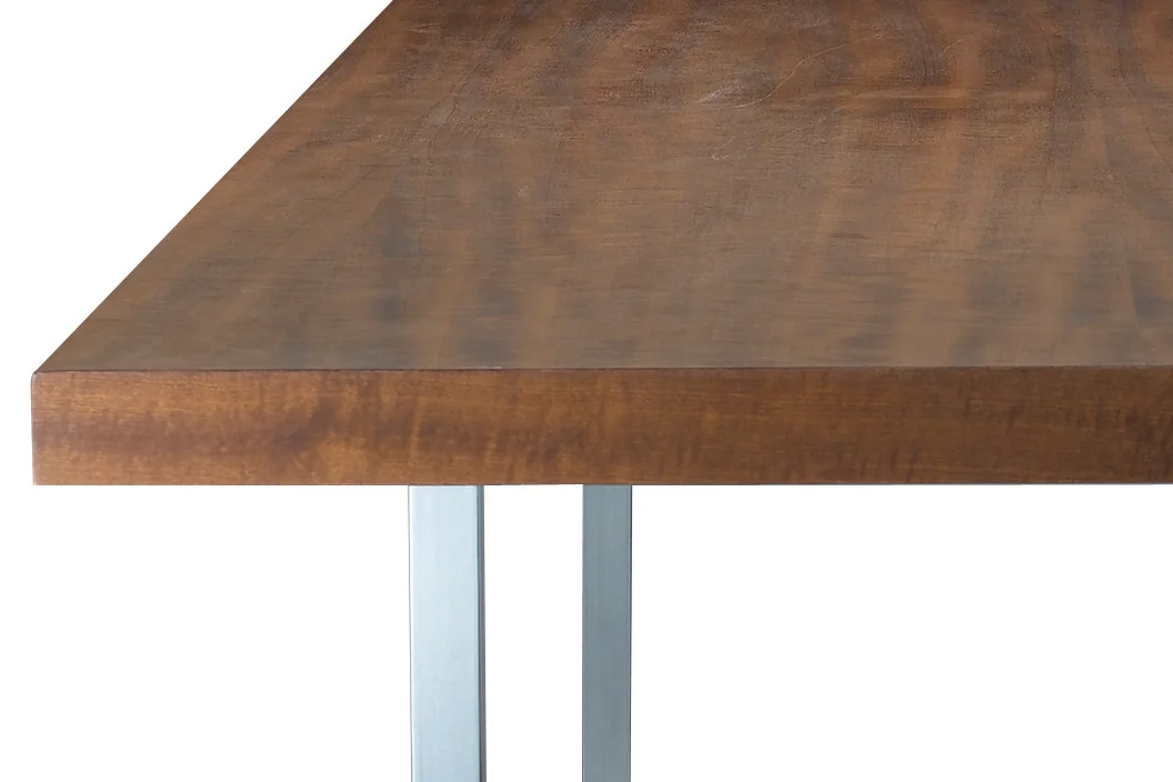 arte_table_side_detail.jpg