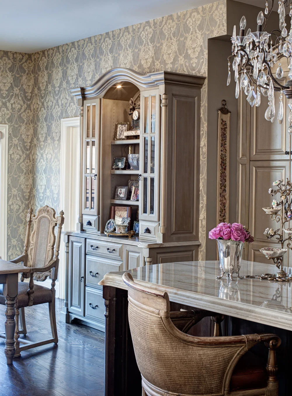 Kitchen - side 2.jpg