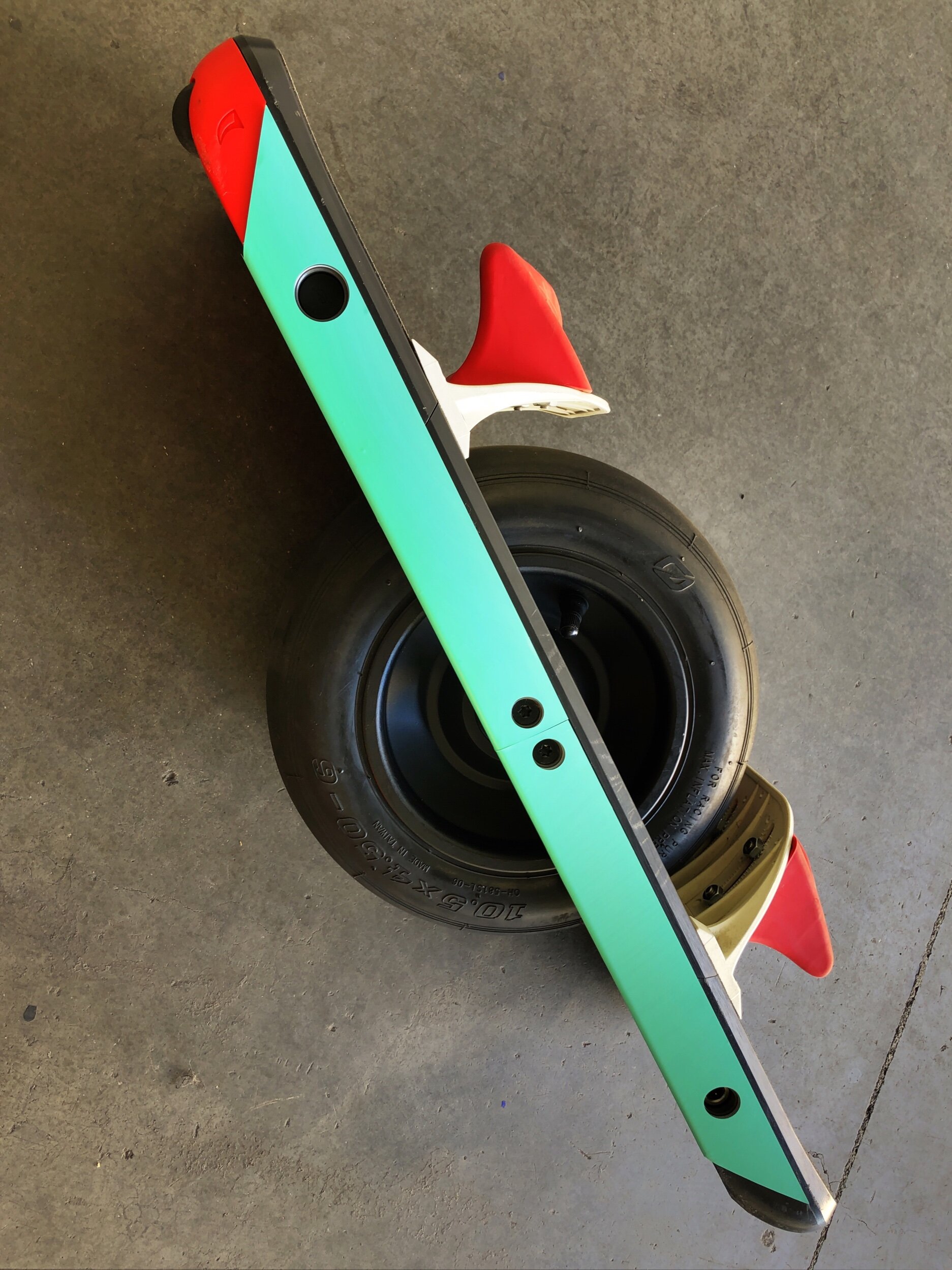 E85A3CE0-BE51-48FF-BC67-D798342BF90B