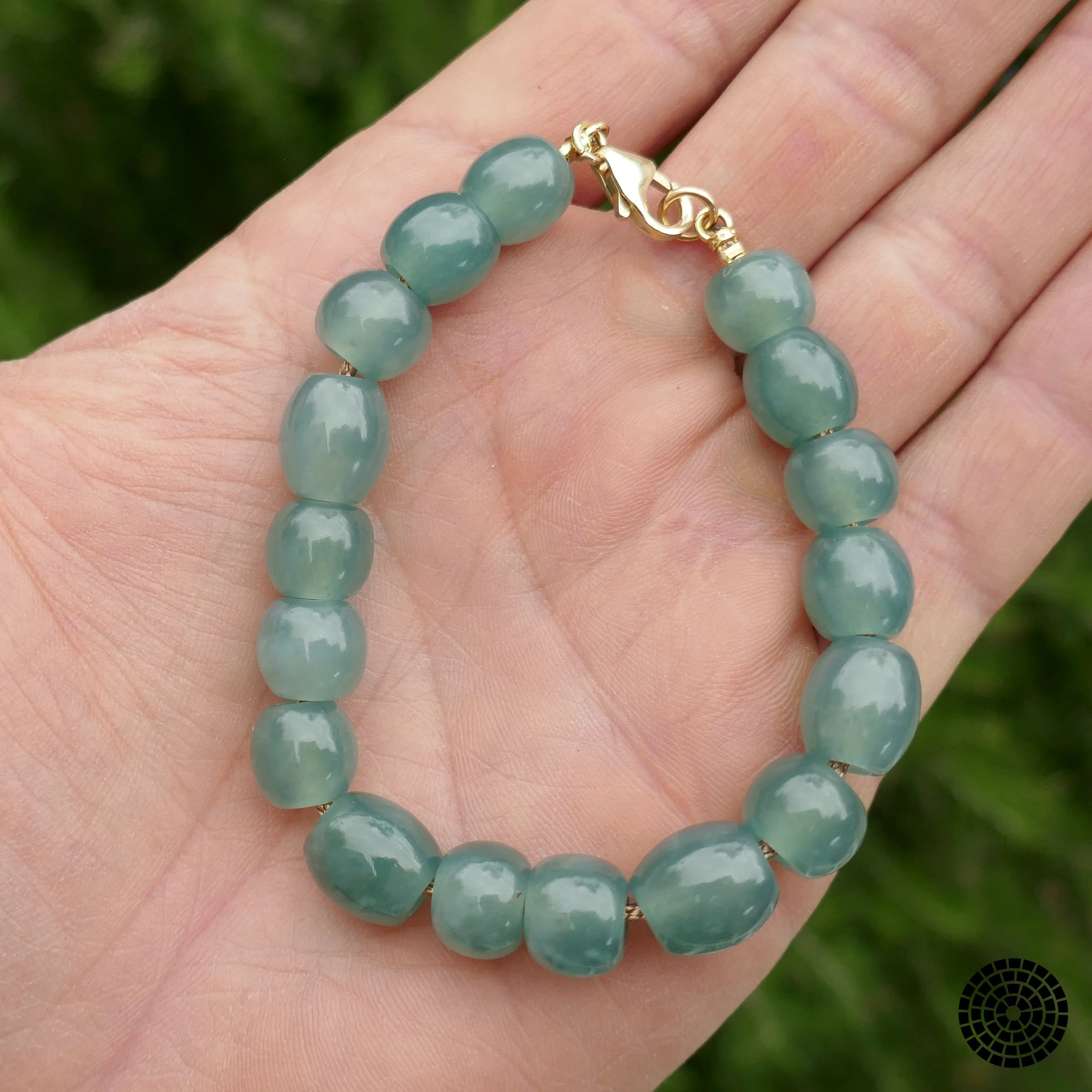 Handmade jadeite bracelet-4.jpg
