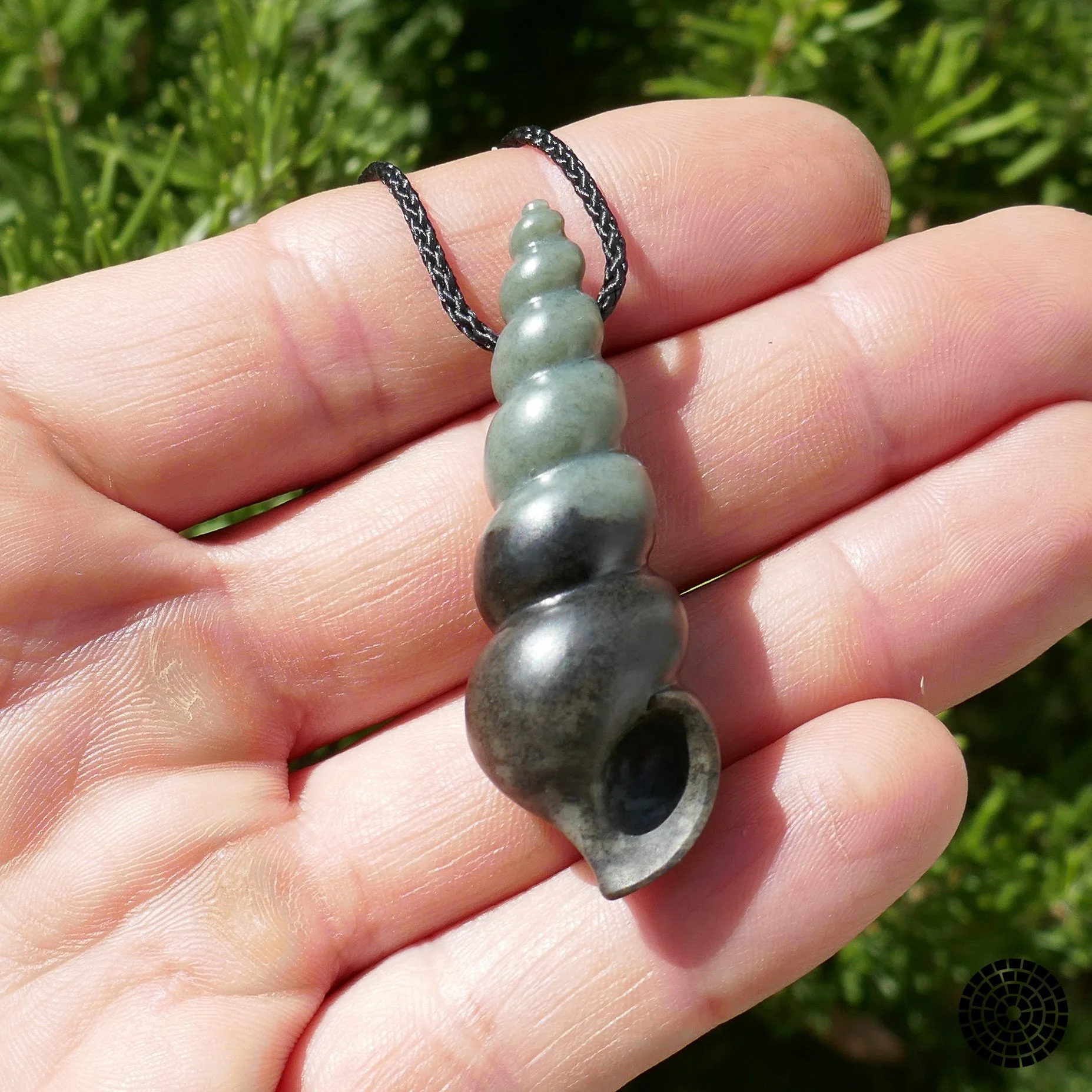 Handmade Jade earrings & pendants and carvings outside -5.jpg