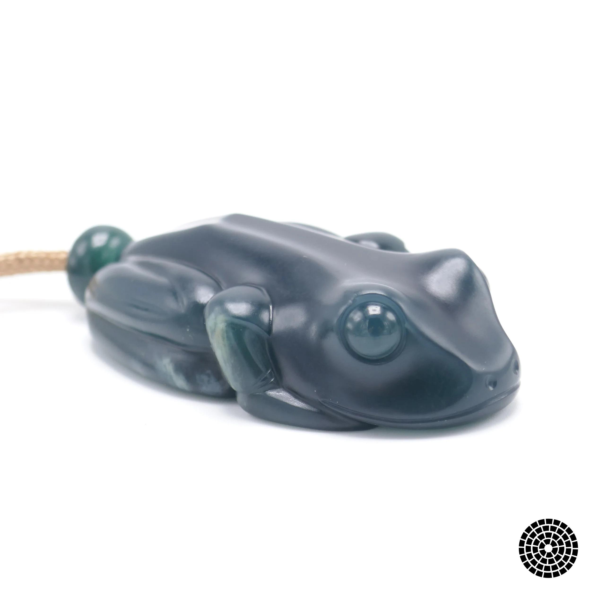 Handmade Jade frog and gecko -9.jpg
