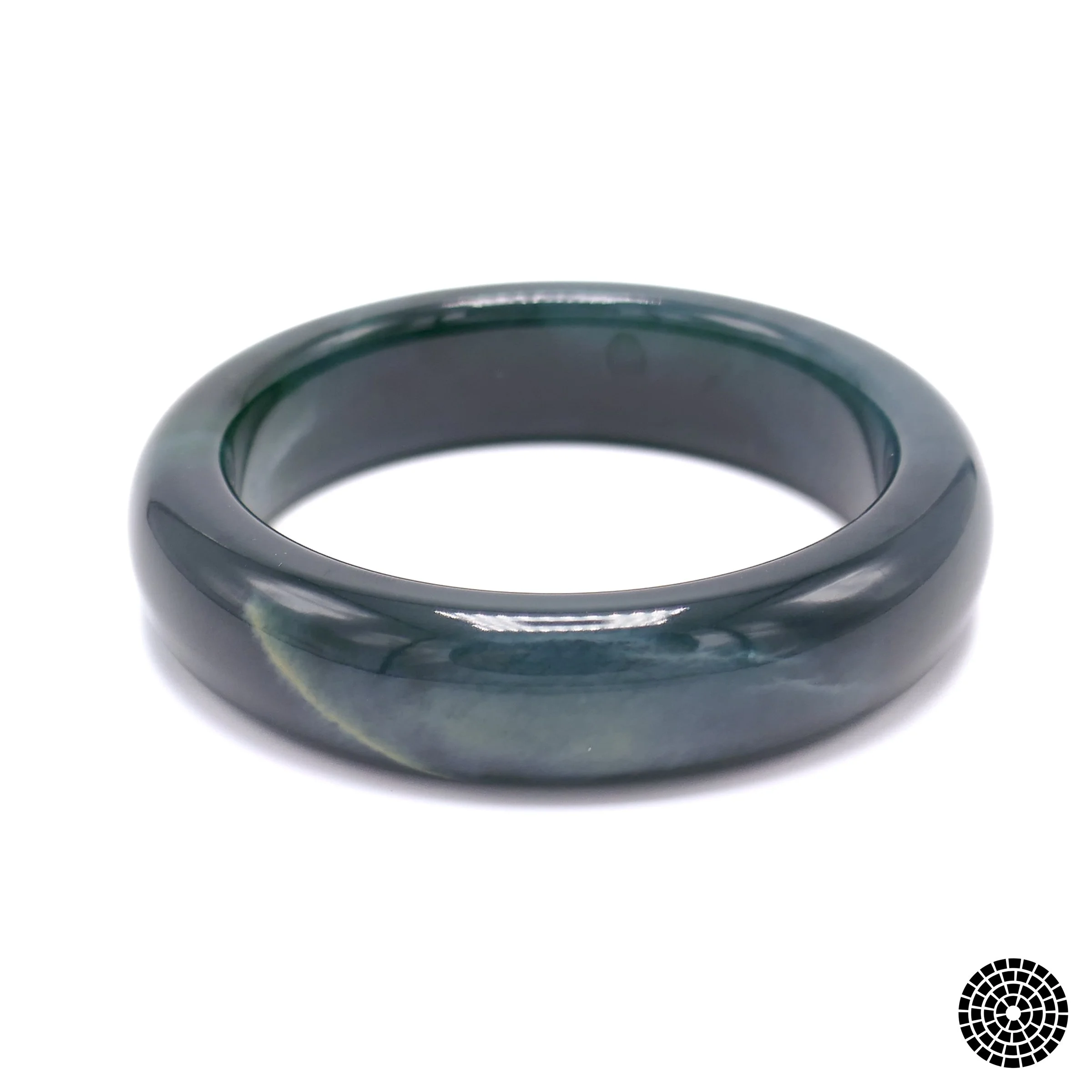 Jade bangles and bracelets-4.jpg