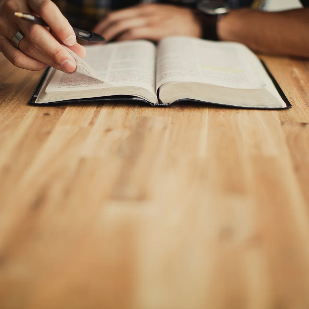 bible-reading.jpg