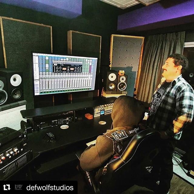 #Repost @defwolfstudios (@get_repost)
・・・
@sumeruband signing off on some new tunes with @mm.productions in our Production Room #musicproducer #recordingstudio #aussiemusic #metal #heavymusic #recordingartist