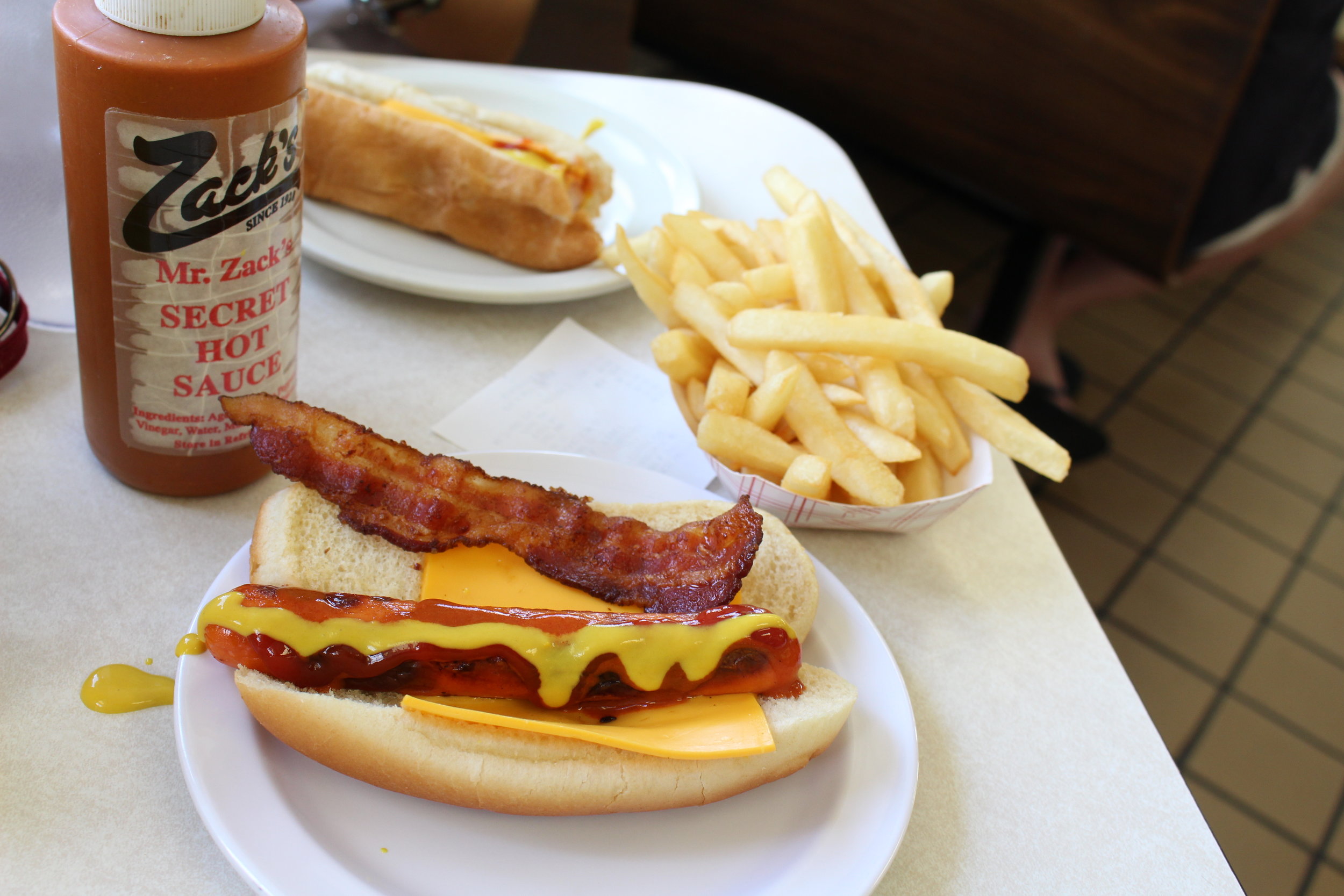 Zack's Hotdogs :: Burlington, North Carolina