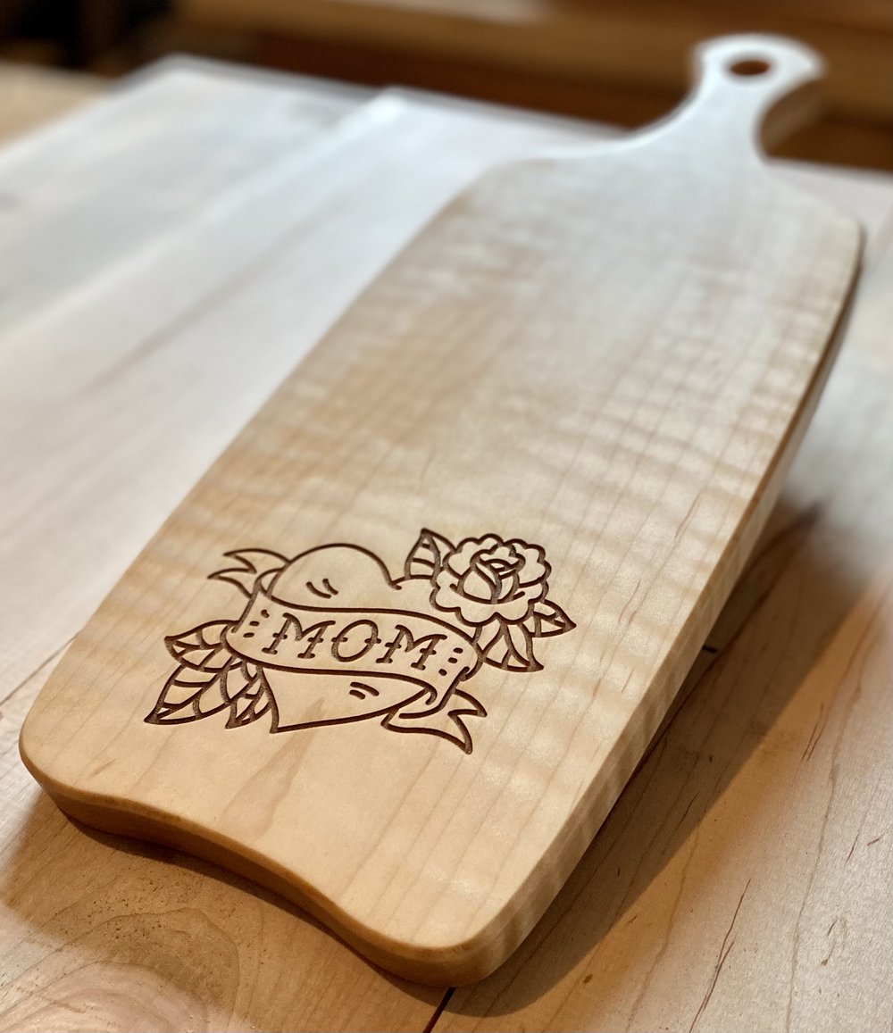 Mother's Day Special!, Personalized Gift for Mom, Charcuterie Board, Serving Tray
