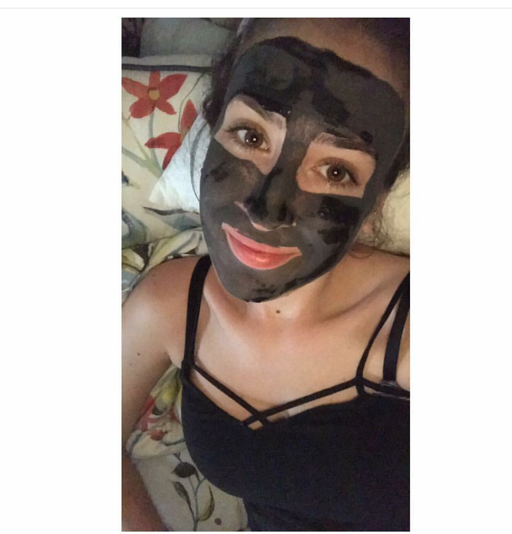 CharcoalFaceMASk.png