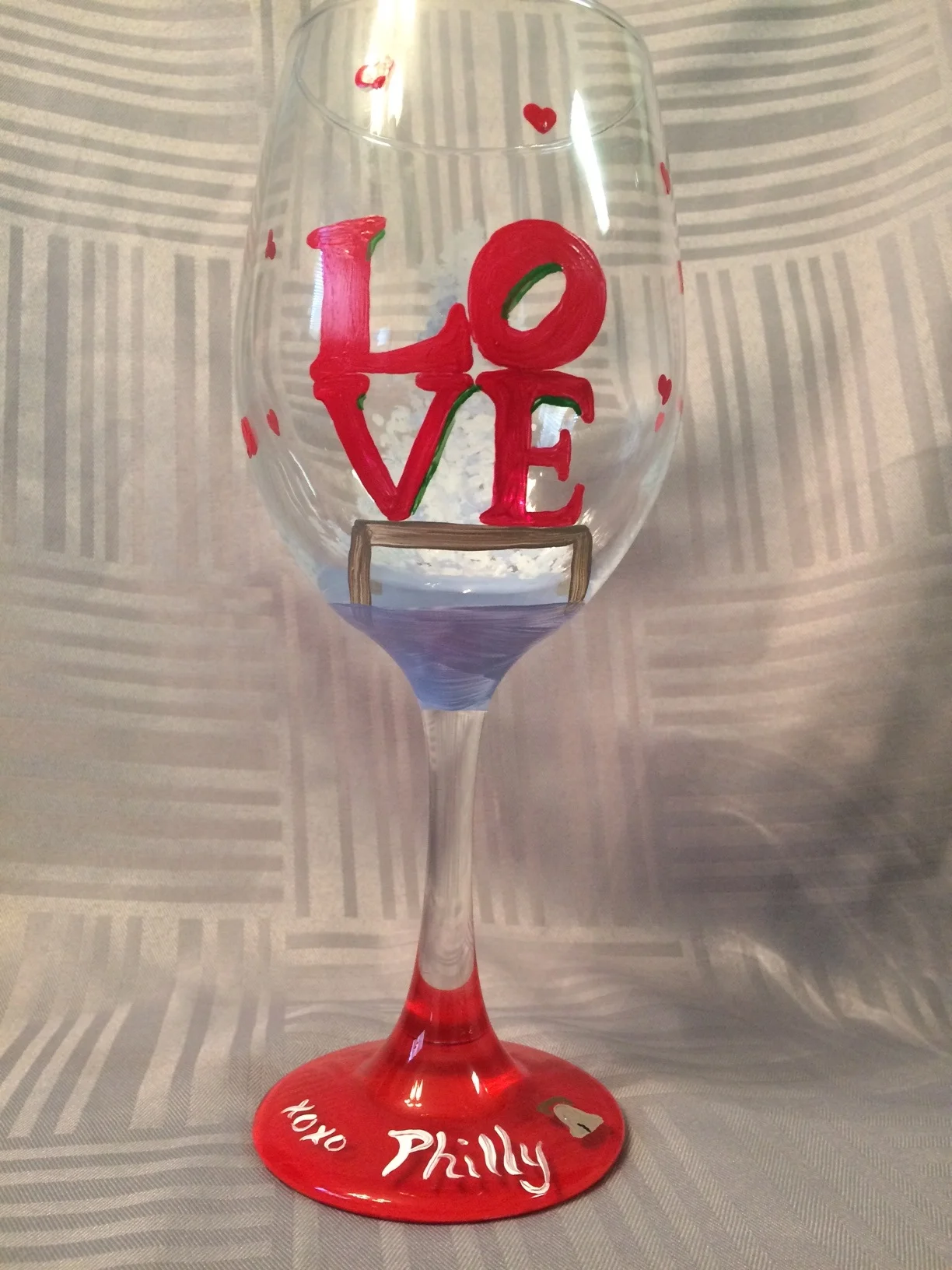 Philadelphia Love Fountain wineglass