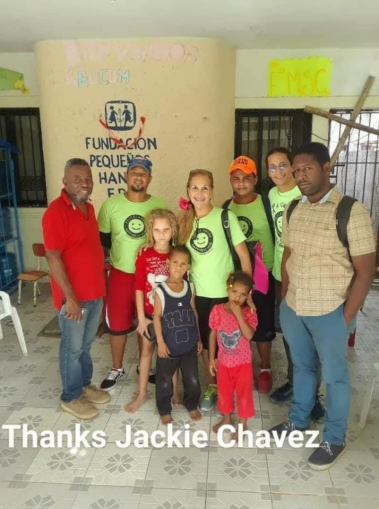 IAM volunteers and partners gathered in Santo Domingo Este