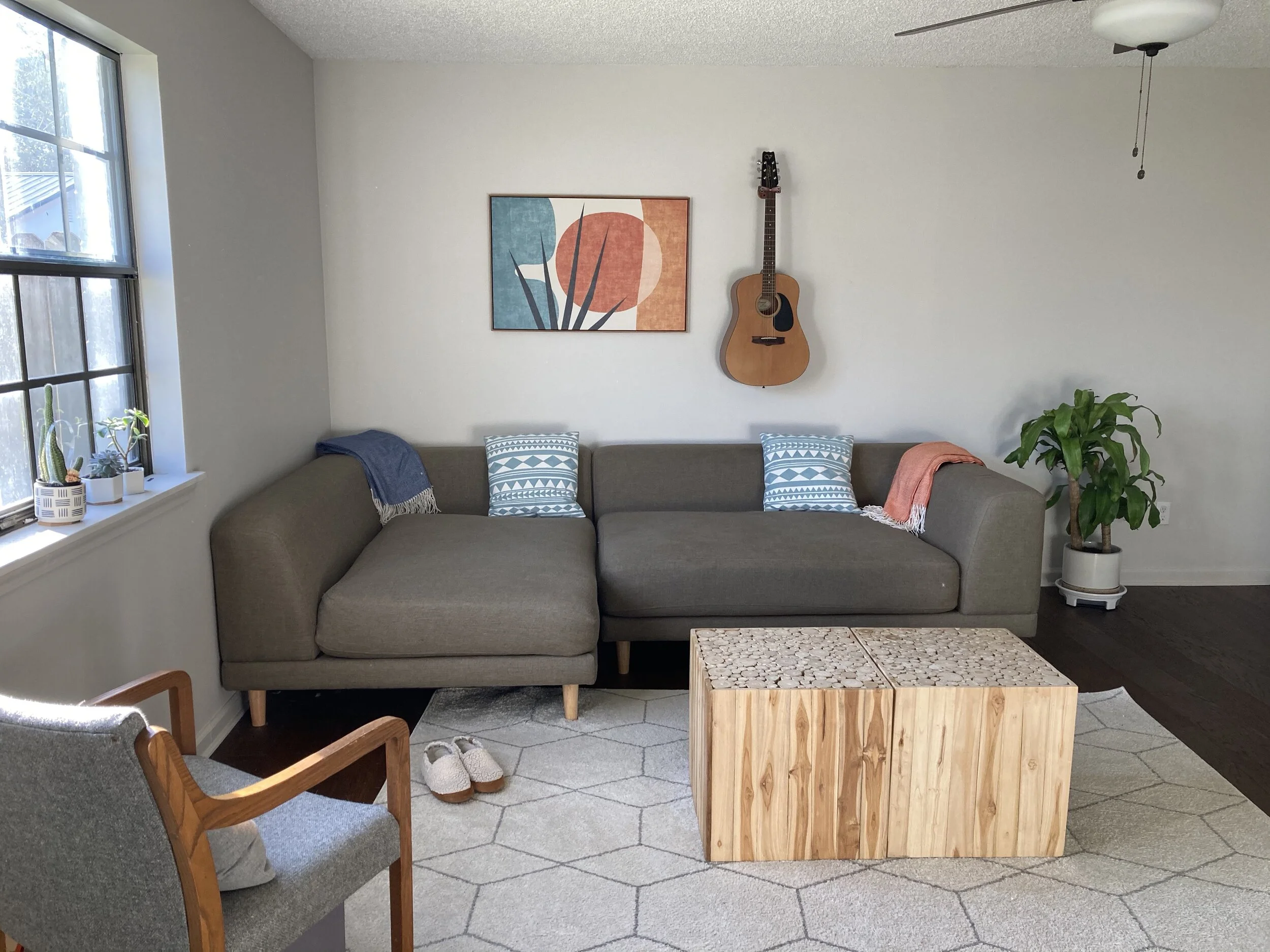 How Our DIY Living Room Makeover Has Taught Me a Lesson On Mindfulness