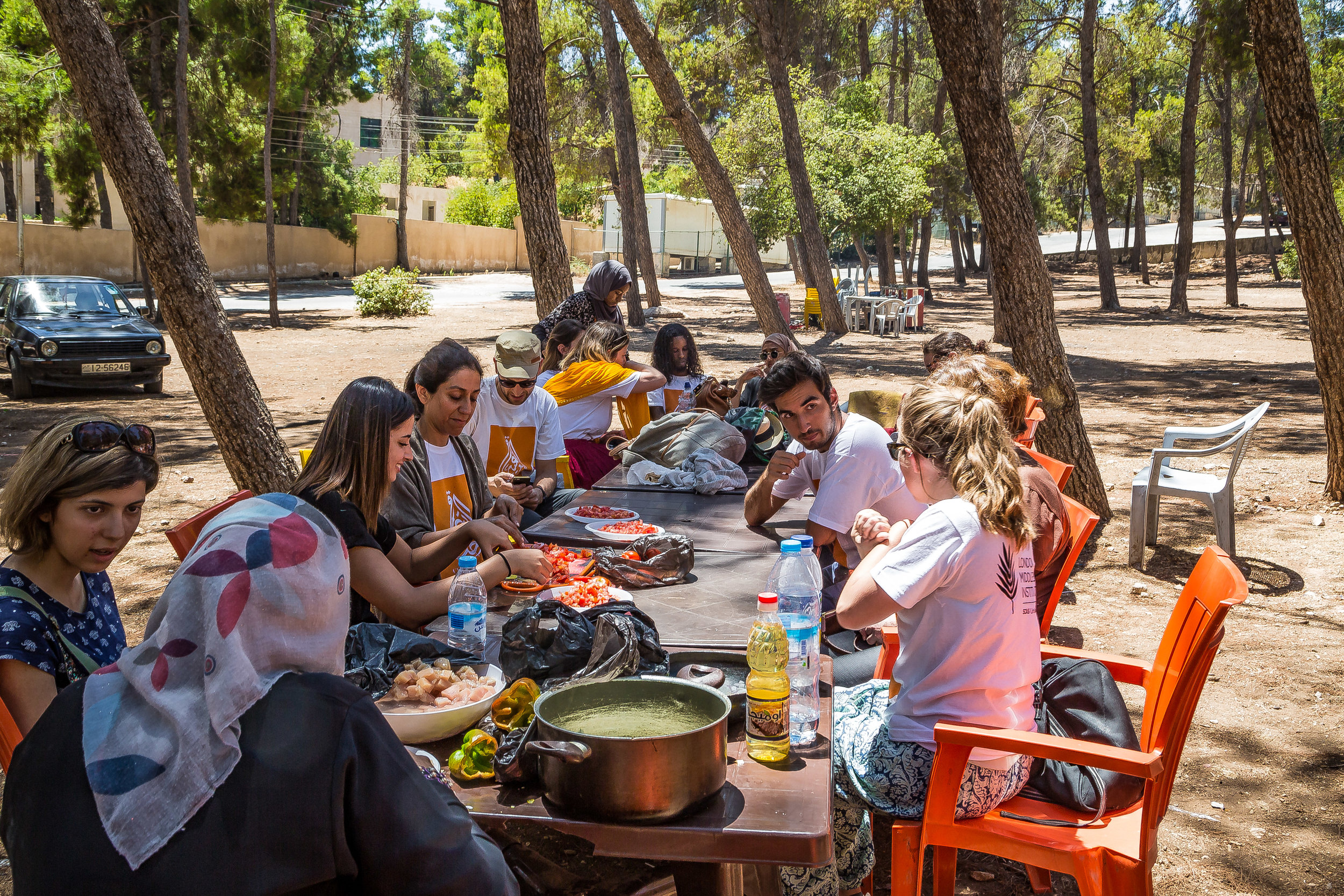 A Photograph of the students preparing to eat lunch Image by Rashad Anabtawi