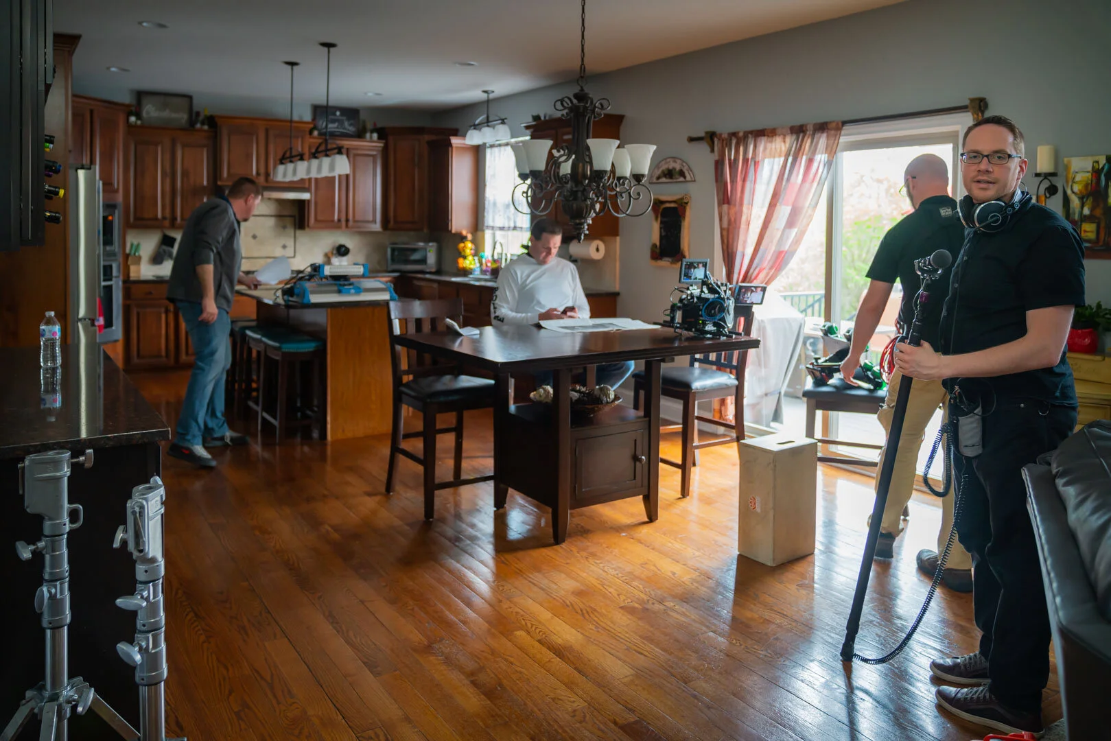 Wide Set Unit Still by Chicago set Photographer Rashad Anabtawi