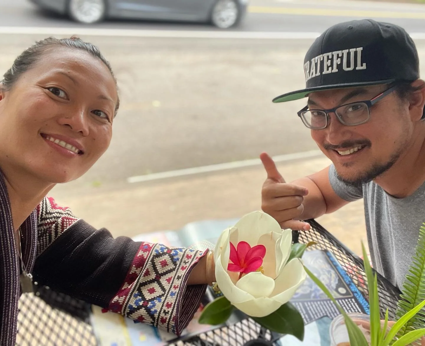 When you open up your life to synchronicity [beautiful coincidence], so much more is possible beyond what you could ever plan for with your mind.
.
.
In Dec 2019, I wanted to find a partner in this gratitude work and LinkedIn brought me @omarthanks
.