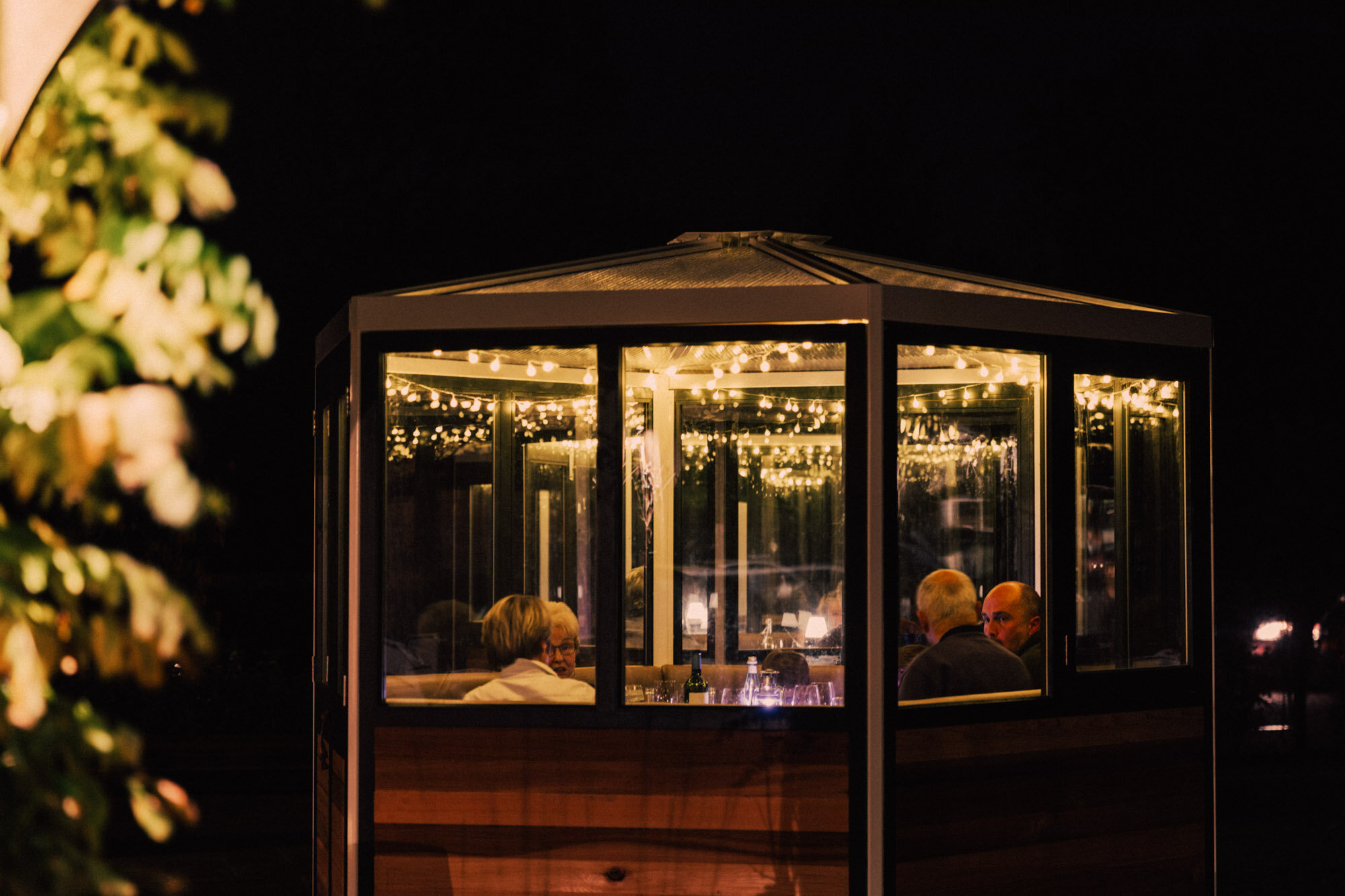 The Red Lion Pub and Restaurant Garden Oak Pods.jpg