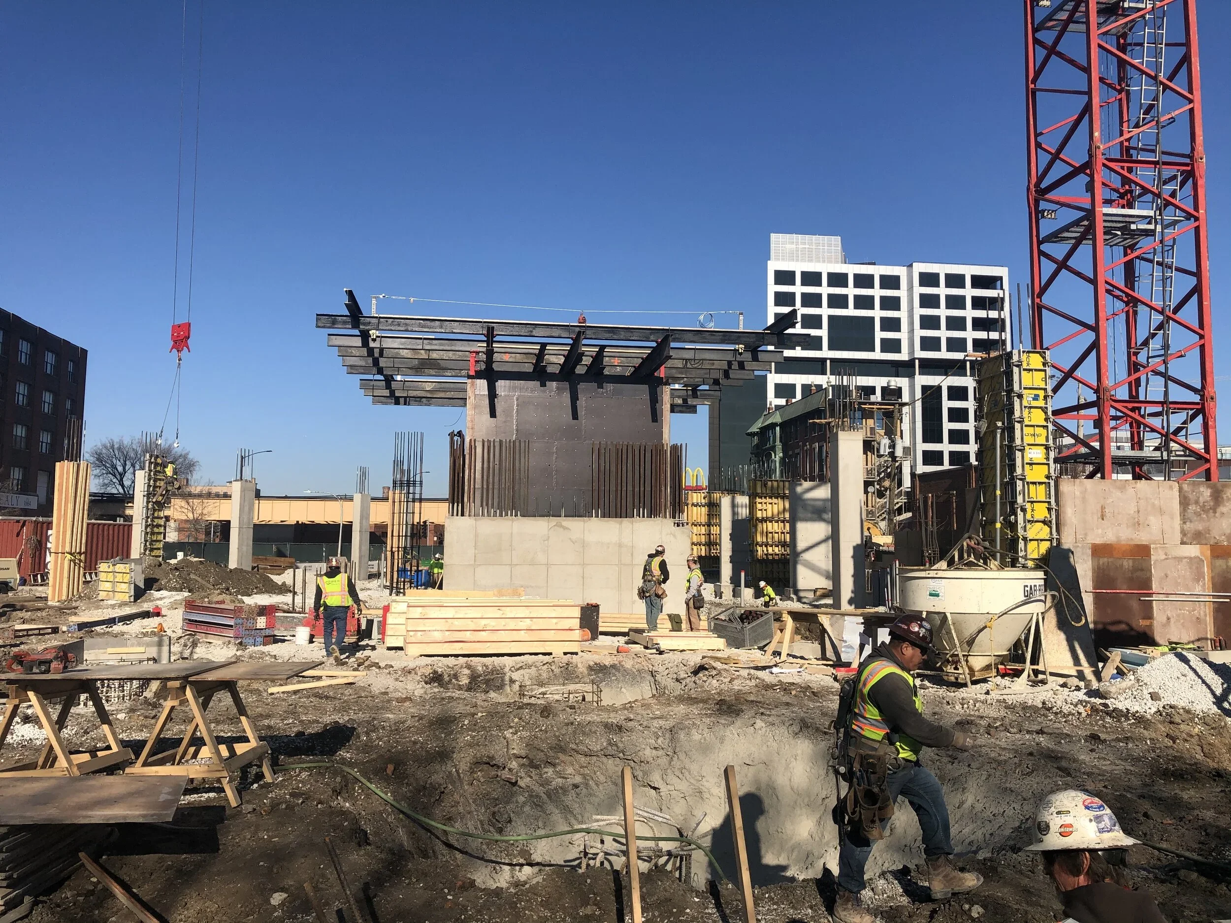 1400 W Randolph 4.webp