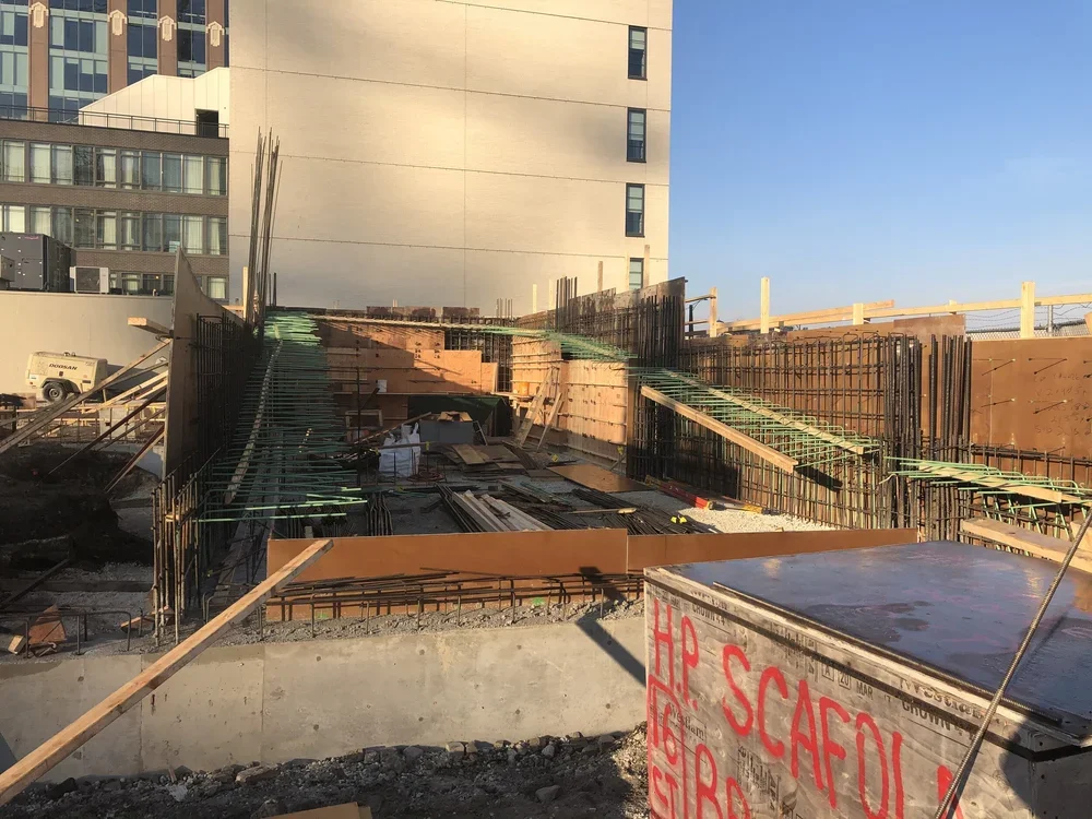 320 N Sangamon 3.webp