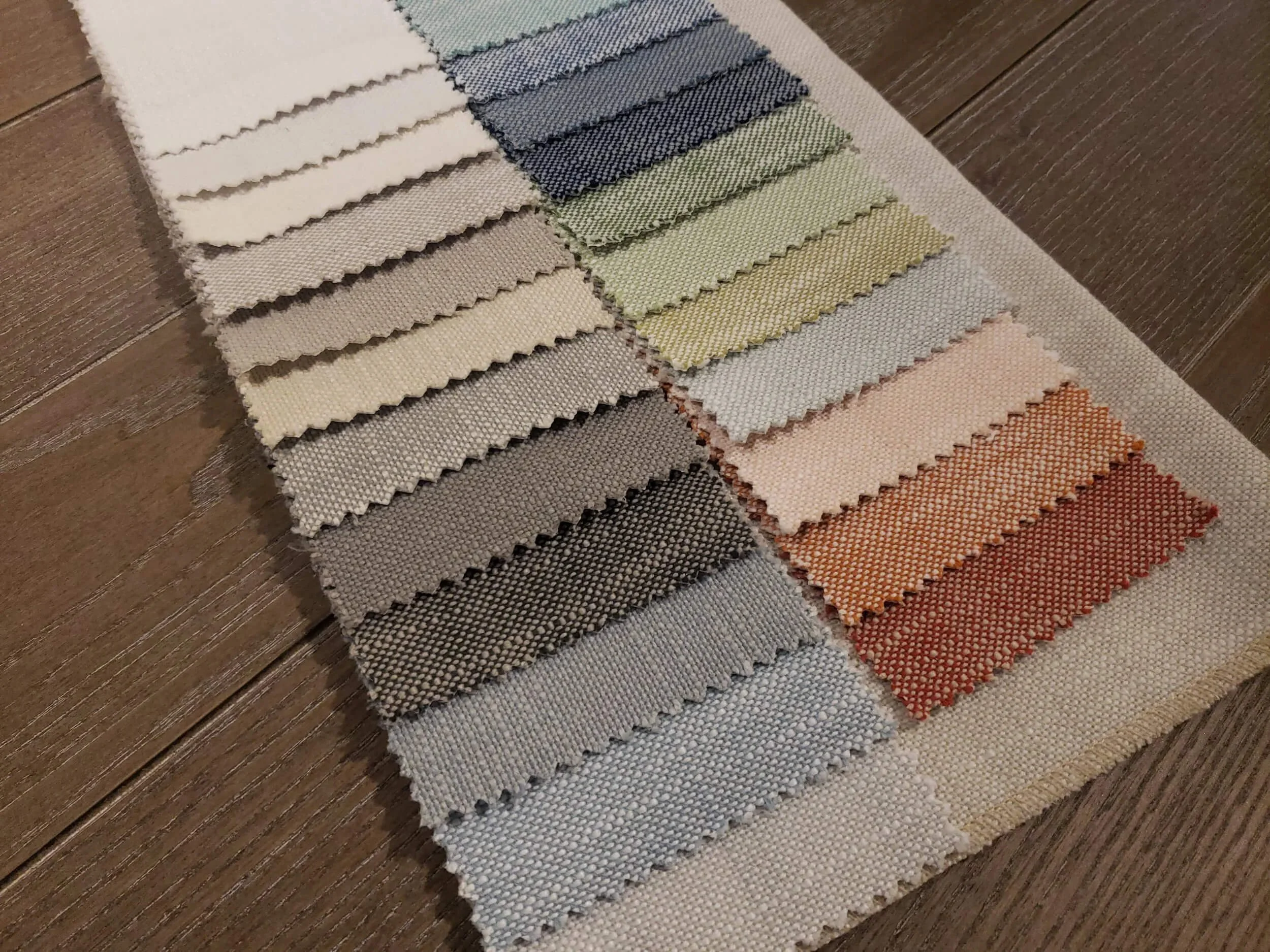 fabric sample display with pinked edges