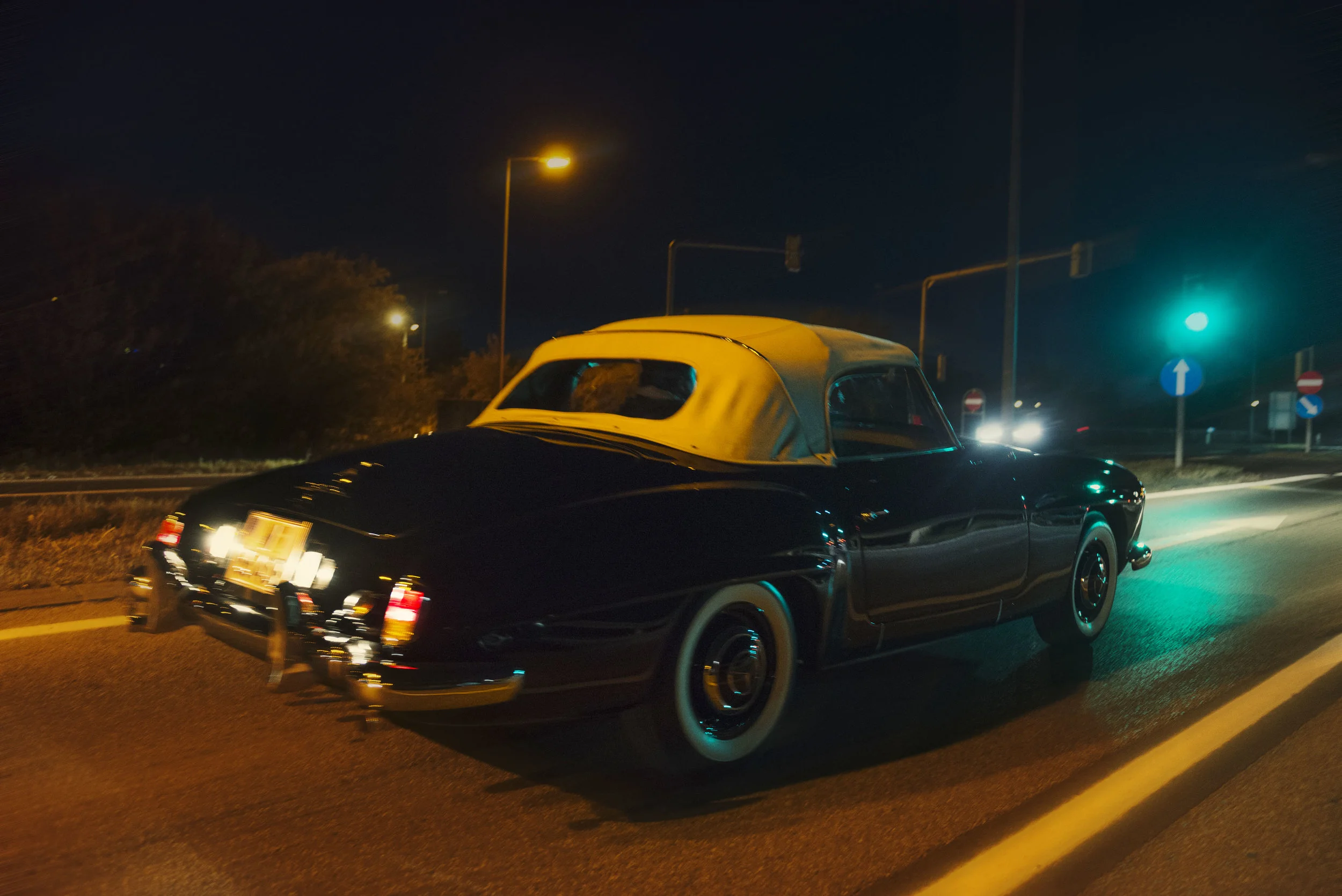 190SL-1437_v2_fin_A4.jpg