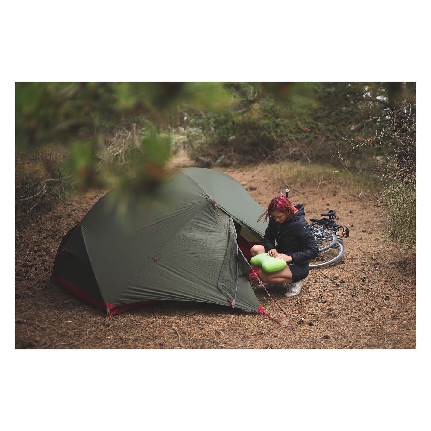 300km ride around the north Norfolk coast on fully laden single speed bikes. Such a freeing way to travel. #norfolk #travel #bikepacking #cycling #biketouring #singlespeed #cycletouring #camping #wildcamping #adventure #adventurebike