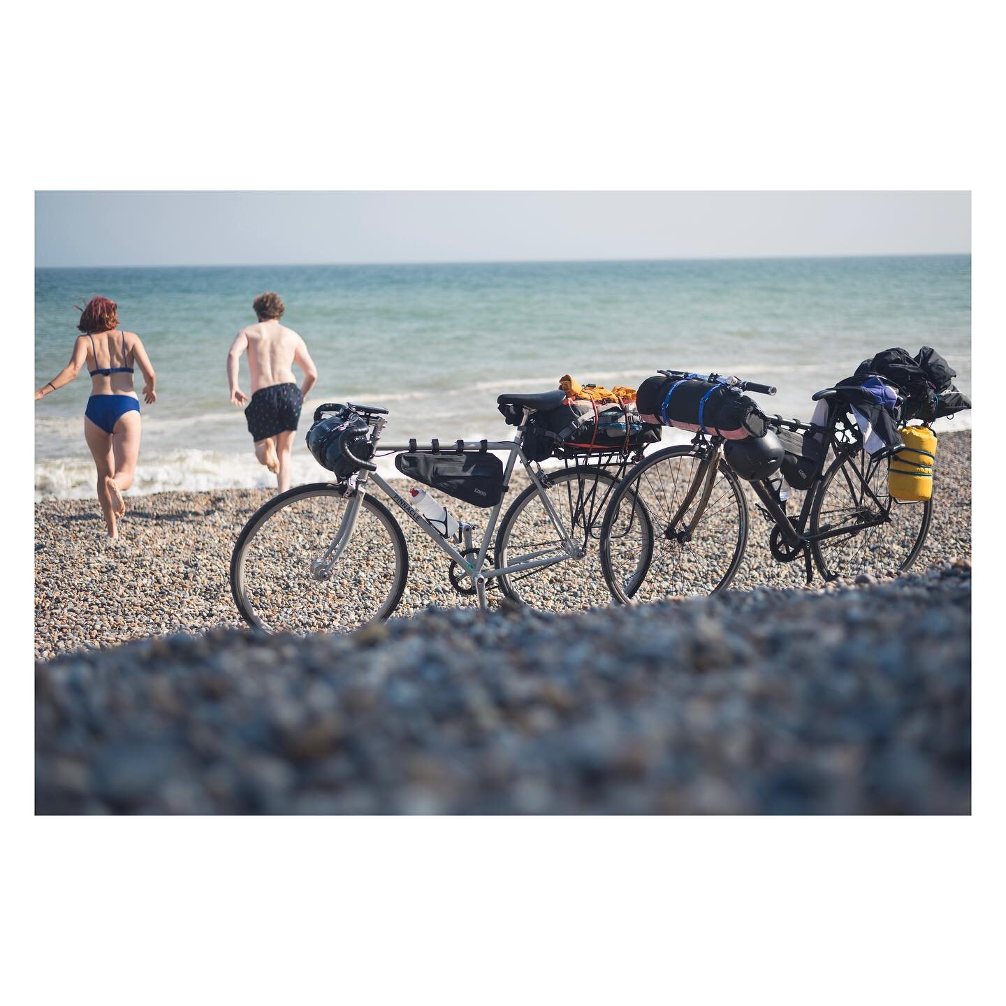 300km ride around the north Norfolk coast on fully laden single speed bikes. Such a freeing way to travel. #norfolk #travel #bikepacking #cycling #biketouring #singlespeed #cycletouring #camping #wildcamping #adventure #adventurebike